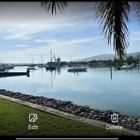 Beryls At Seawind On The Bay , Montego Bay , Jamaica Apartment Exterior photo